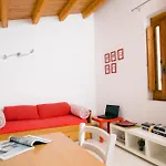 Bed and Breakfast Il Vicolo 4*
