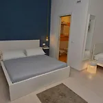 Il Vicolo 4*