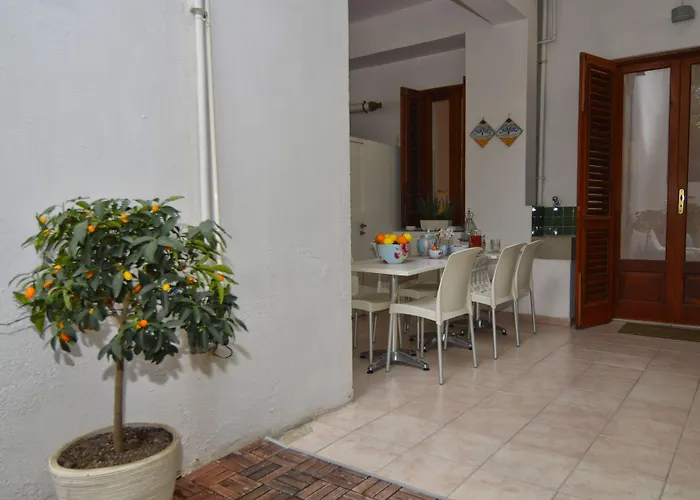 Bed & Breakfast Il Vicolo 4*